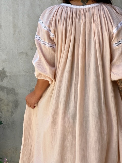 Vero Rose Dress